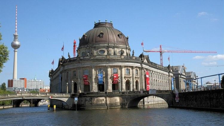 Берлин расположен на реке сколько стоит квартира в сиднее